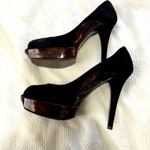 Stuart weitzman size 7M